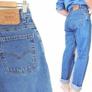 Vintage 550 Levi's denim blue jeans